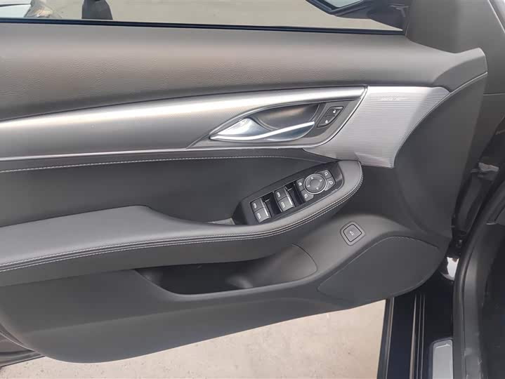 Фото 7 - Cadillac CT5