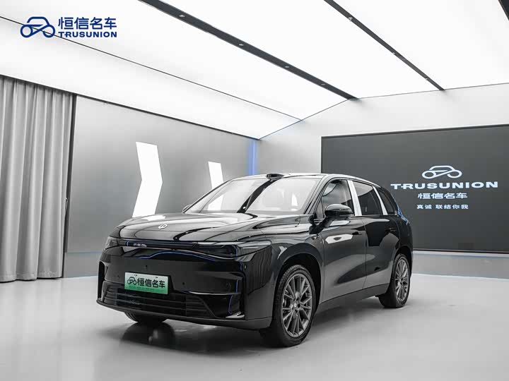 Фото 1 - Leapmotor C10