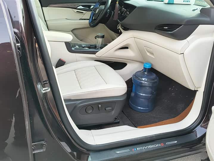 Фото 8 - Buick Envision Plus