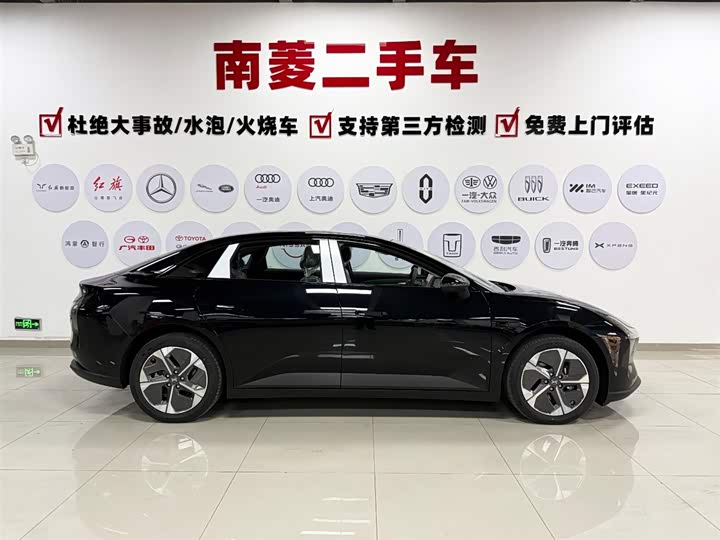 Фото 4 - XPeng Mona M03