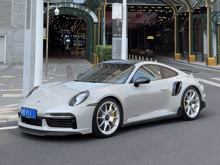 Фото 1 - Porsche 911