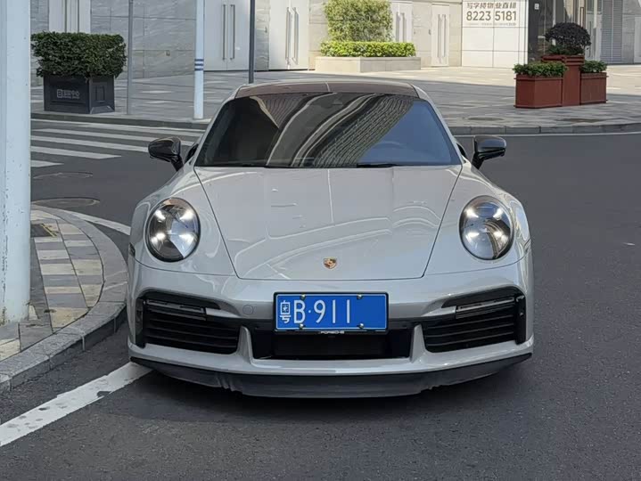 Фото 2 - Porsche 911