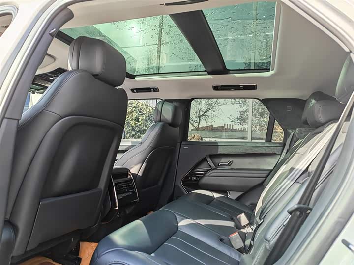 Фото 7 - Land Rover Range Rover Sport