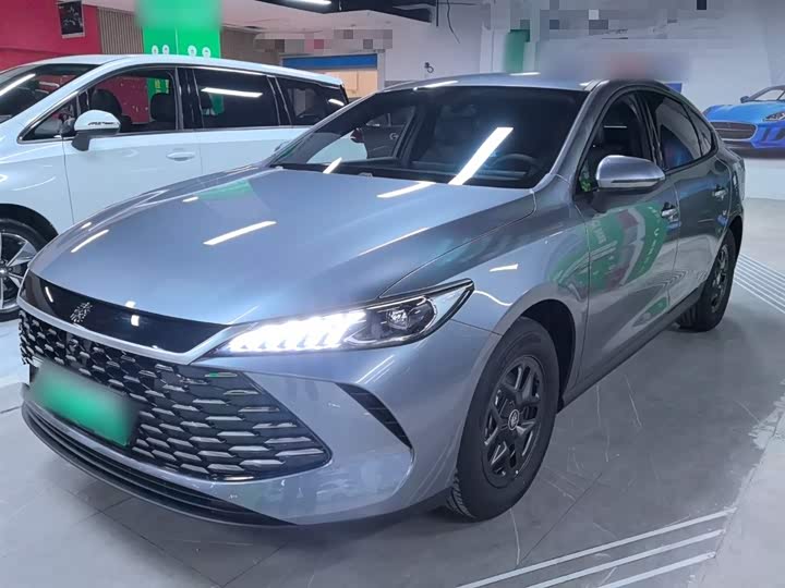 Фото 1 - BYD Qin Plus