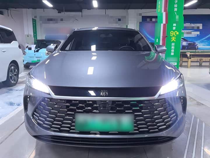 Фото 3 - BYD Qin Plus