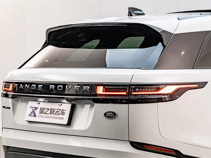 Фото 9 - Land Rover Range Rover Velar
