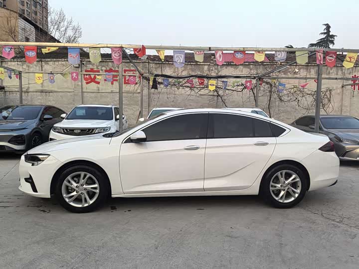 Фото 3 - Buick Regal