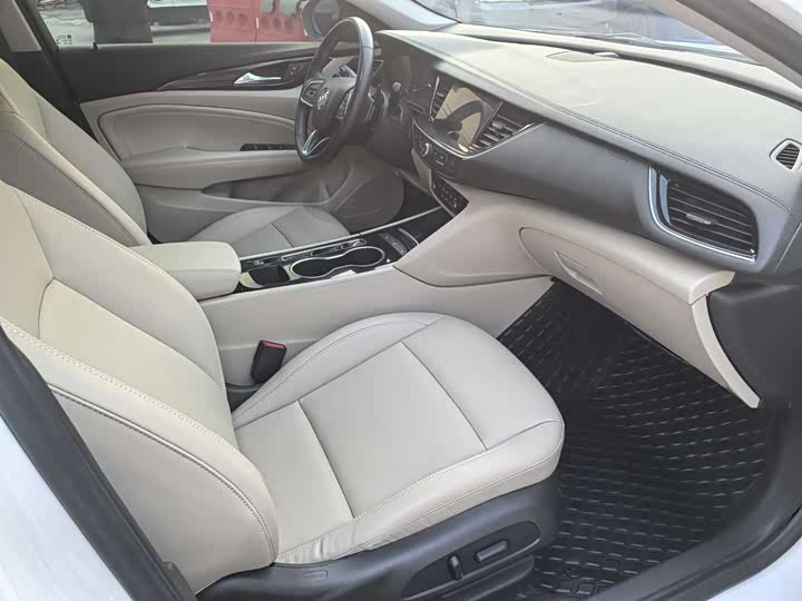 Фото 7 - Buick Regal