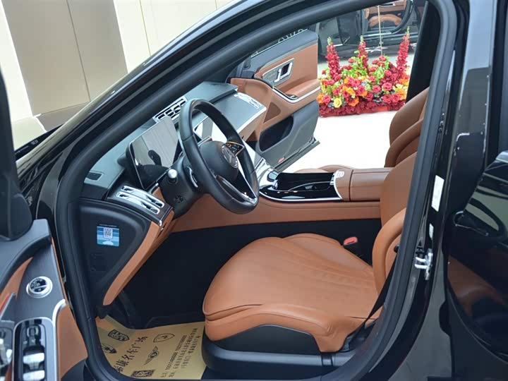 Фото 4 - Mercedes-Benz S-Class