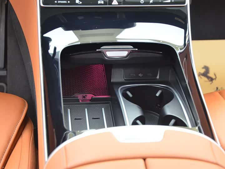 Фото 8 - Mercedes-Benz S-Class