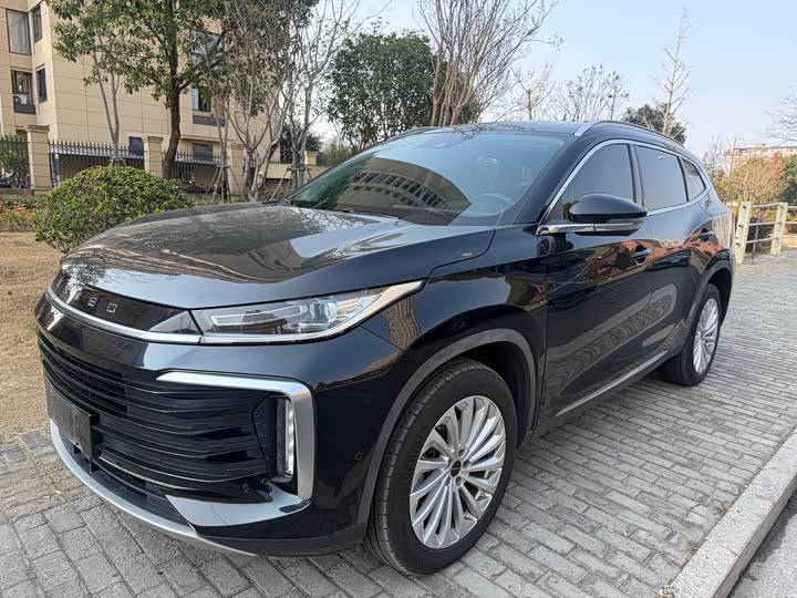 Фото 1 - Exeed TXL