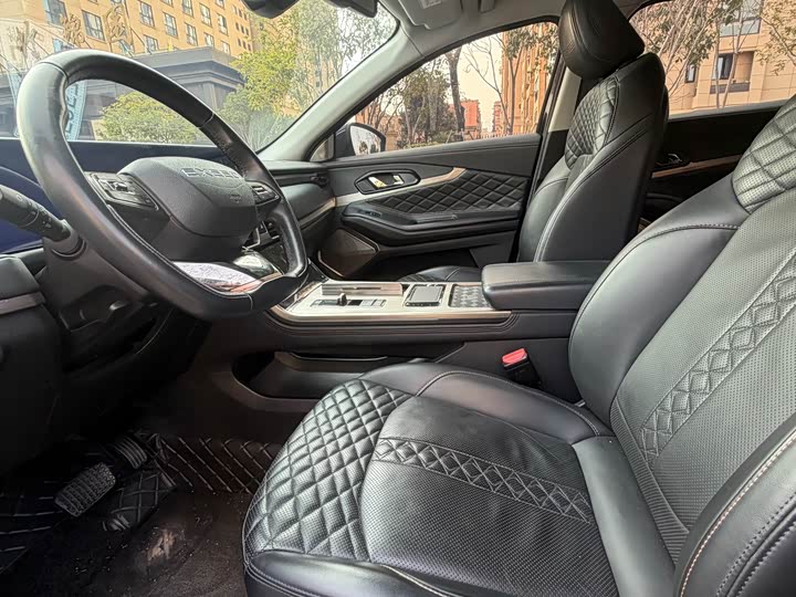 Фото 8 - Exeed TXL