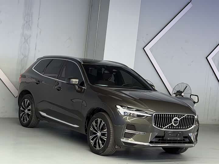 Фото 3 - Volvo XC60