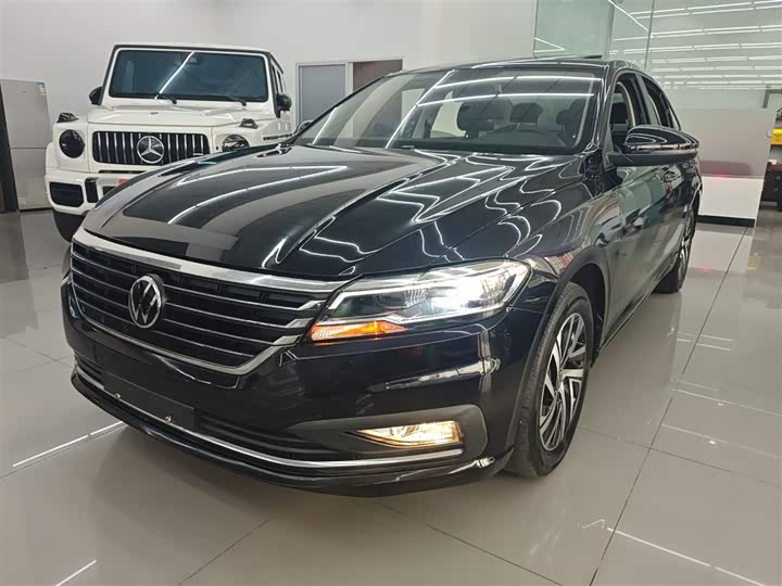 Фото 2 - Volkswagen Lavida