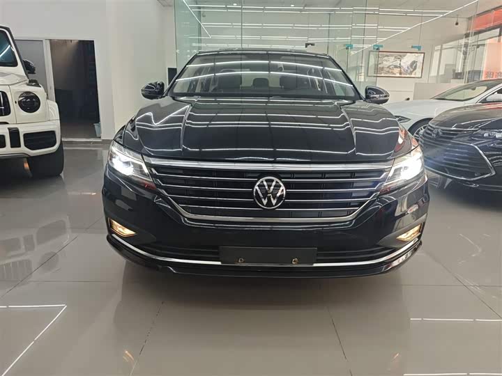 Фото 3 - Volkswagen Lavida