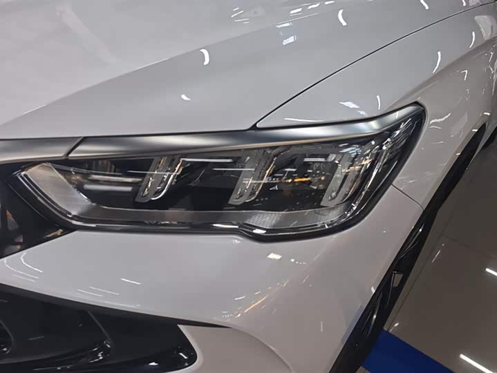 Фото 5 - BYD Song Pro Hybrid