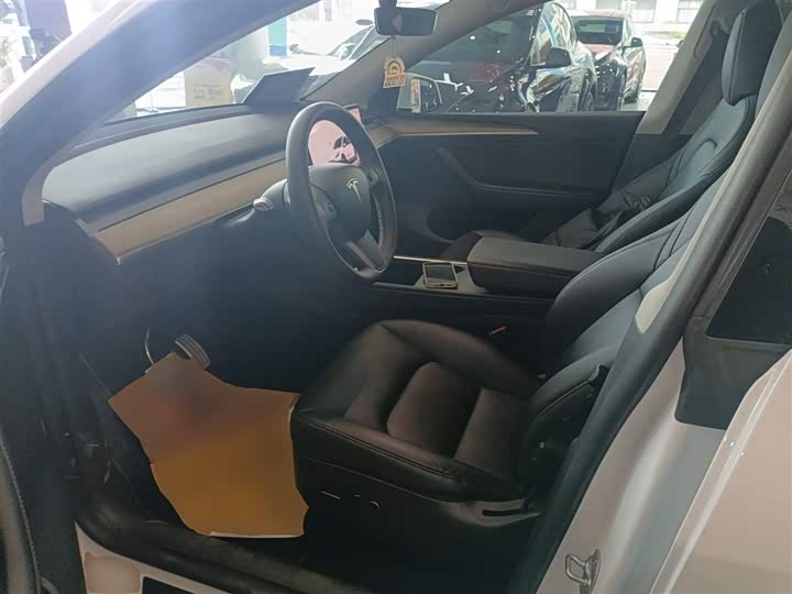 Фото 7 - Tesla Model Y