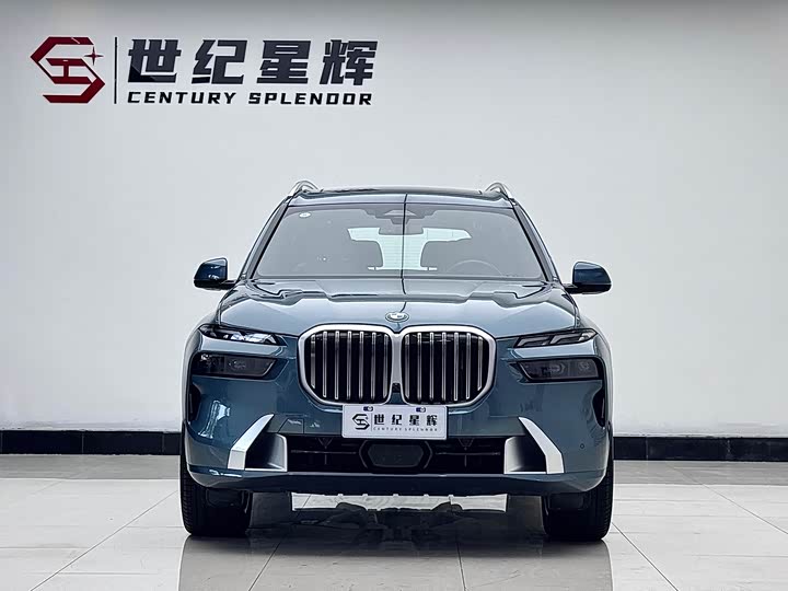 Фото 3 - BMW X7