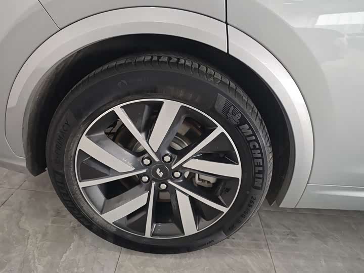 Фото 4 - LiXiang L7