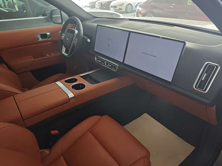 Фото 5 - LiXiang L7