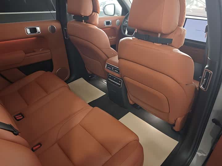 Фото 6 - LiXiang L7