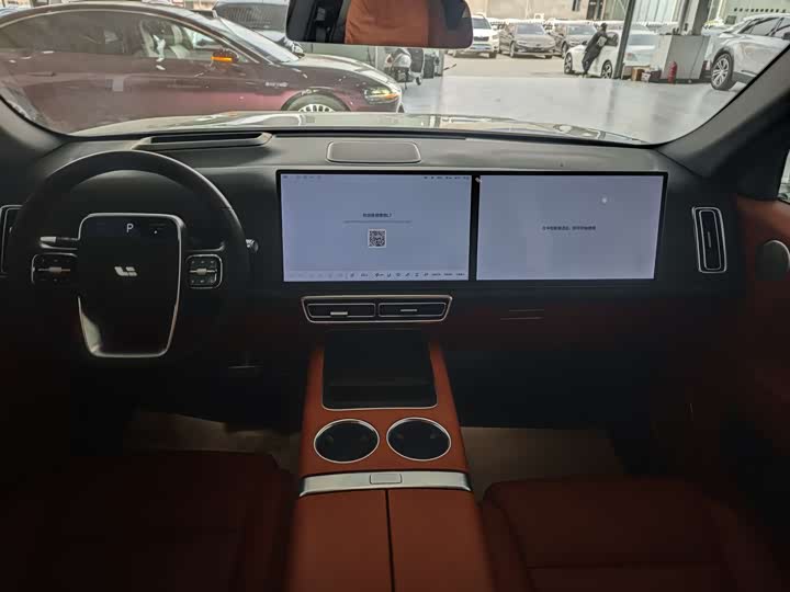 Фото 8 - LiXiang L7