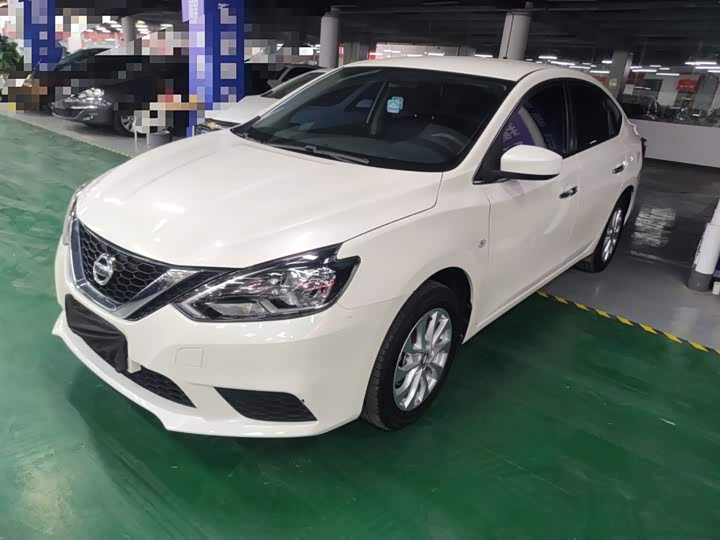 Фото 2 - Nissan Sylphy