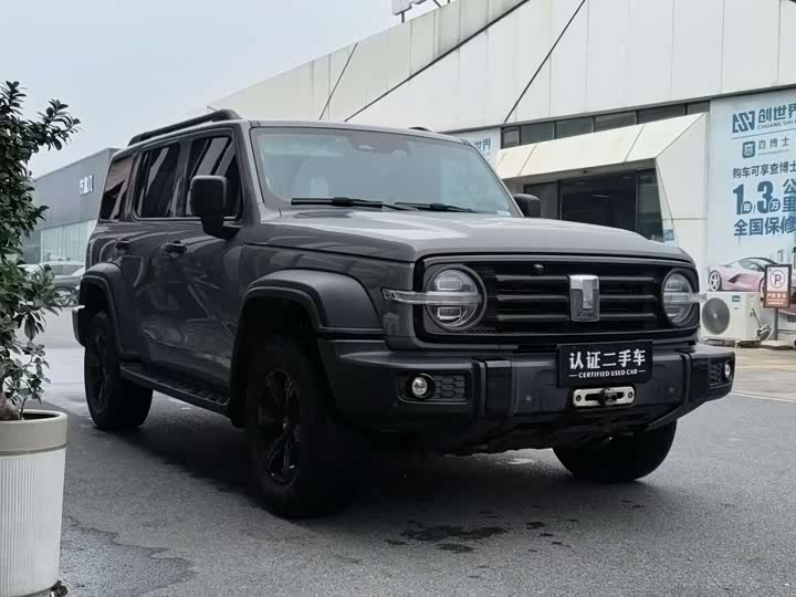 Фото 2 - Tank 300