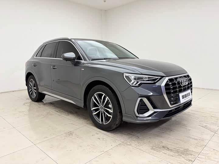 Фото 3 - Audi Q3