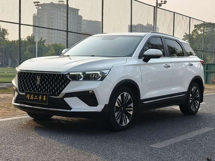 Фото 1 - Bestune T77