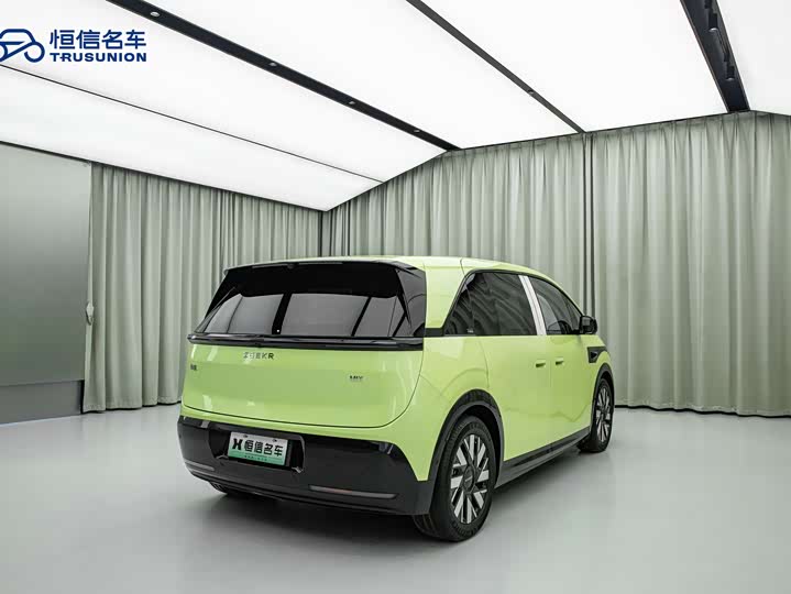 Фото 8 - Zeekr Mix