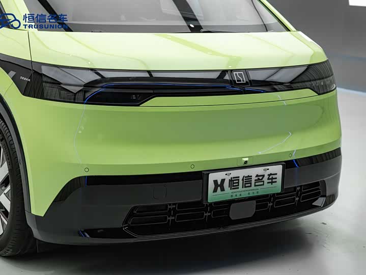 Фото 9 - Zeekr Mix