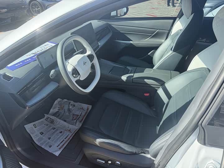 Фото 4 - Dongfeng Yipai eπ 007