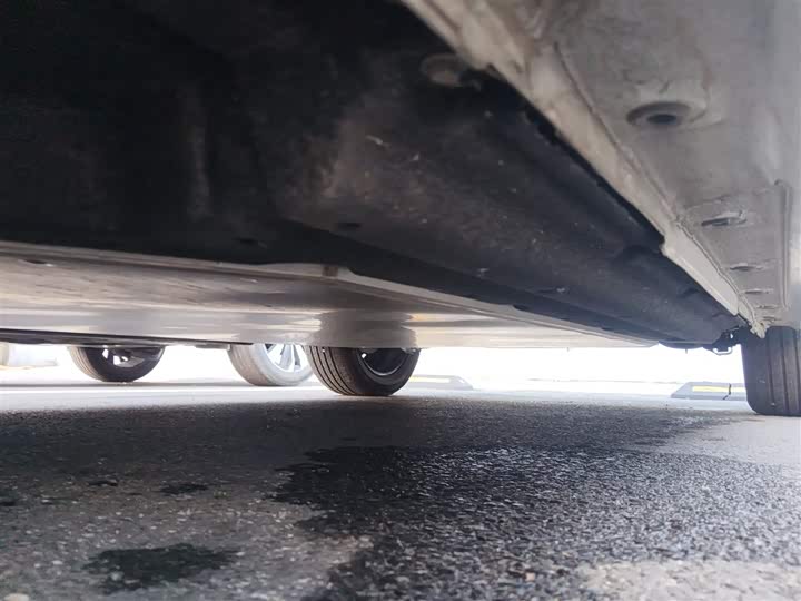 Фото 8 - Dongfeng Nammi 01