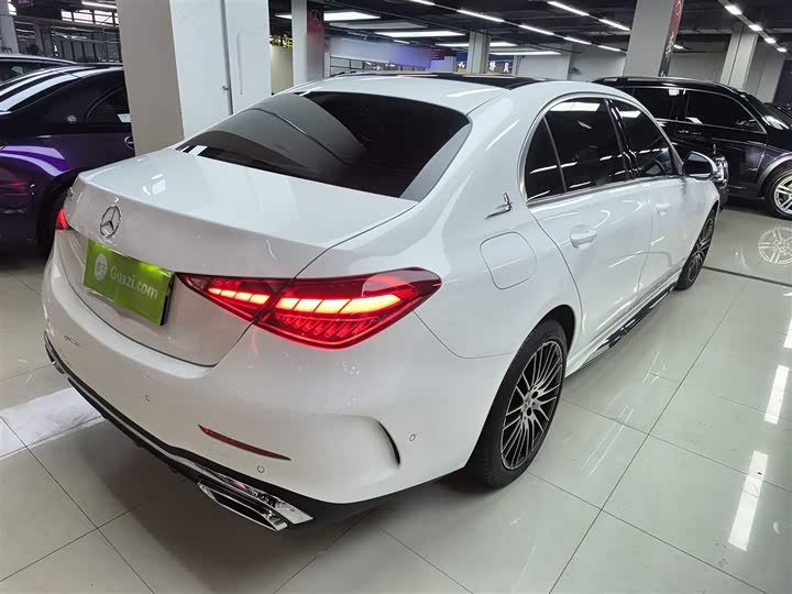 Фото 7 - Mercedes-Benz C-Class