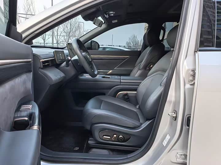 Фото 5 - Dongfeng Yipai eπ 008