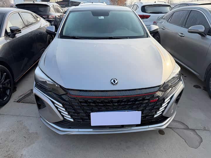 Фото 2 - Dongfeng Aeolus Yixuan Max