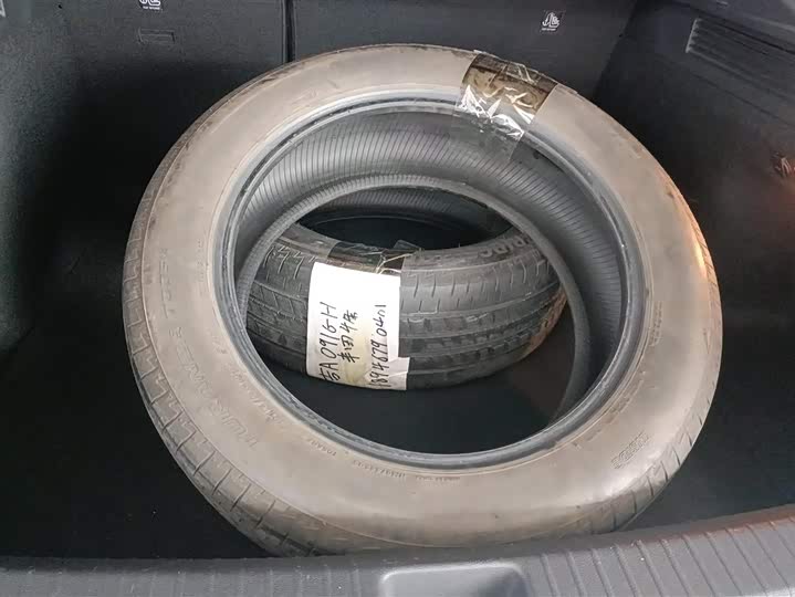 Фото 4 - Volkswagen Lamando L