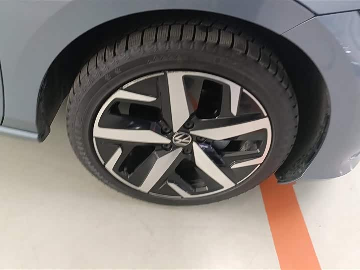 Фото 6 - Volkswagen Lamando L