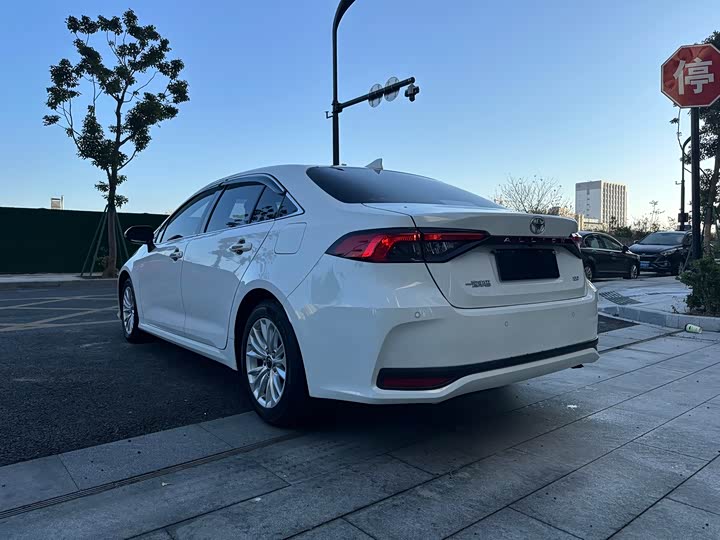 Фото 7 - Toyota Allion
