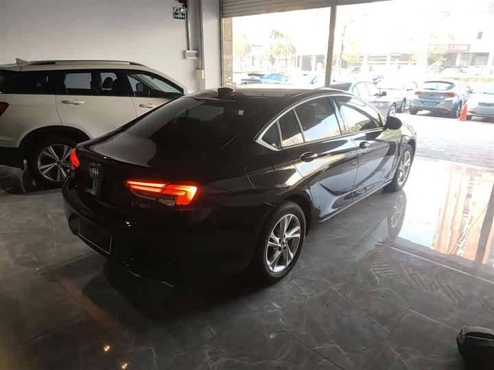 Фото 7 - Buick Regal