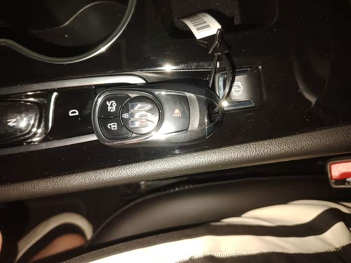 Фото 9 - Buick Regal