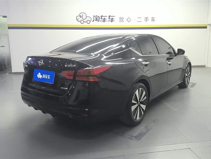 Фото 3 - Nissan Teana