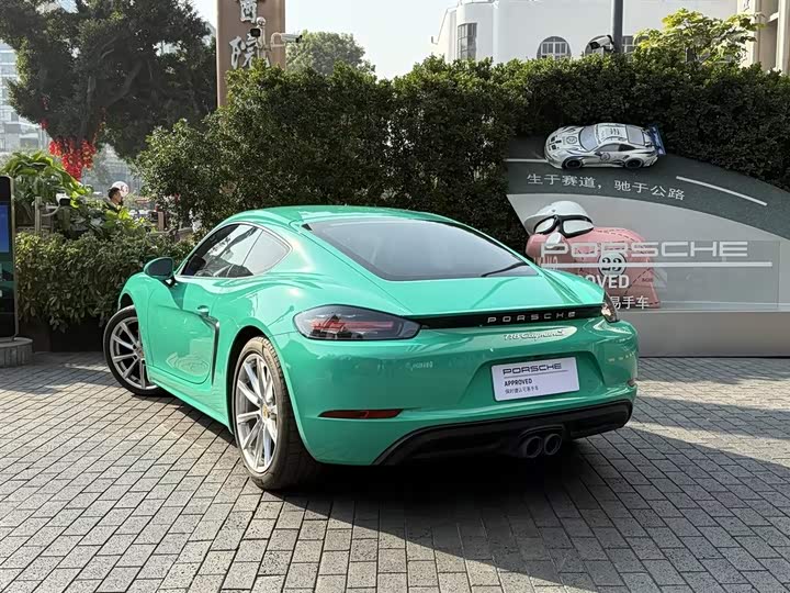 Фото 4 - Porsche 718