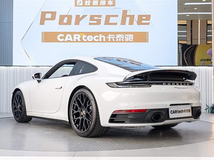 Фото 2 - Porsche 911