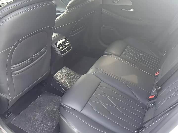 Фото 4 - Chery Arrizo 8