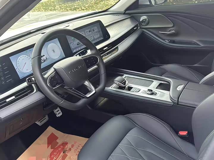 Фото 6 - Chery Arrizo 8