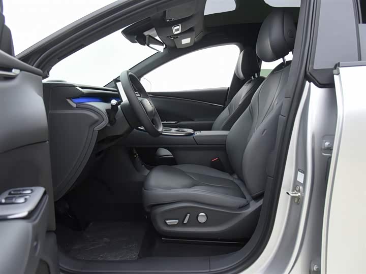 Фото 6 - XPeng G7