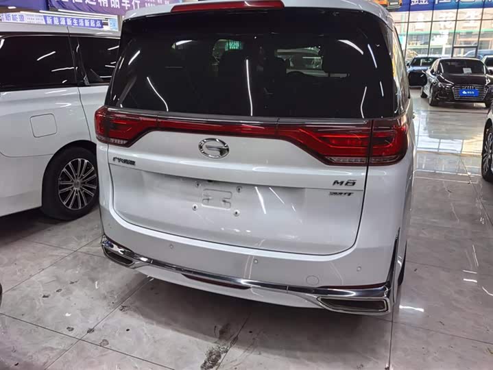 Фото 3 - GAC Trumpchi M8
