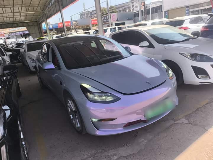 Фото 4 - Tesla Model 3